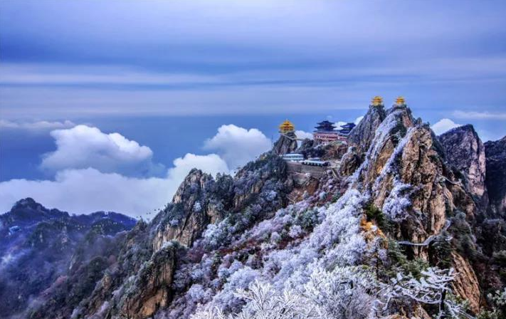 周末想要“冬游玩雪”，大家可以一路向西到洛阳老君山、白云山、竹海野生动物园等景区