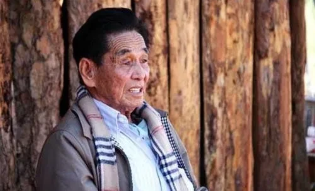 果敢同盟军未来有三条路可走：

归顺缅军：这条路是行不通的，因为缅甸实行大缅族主