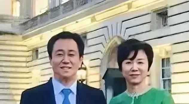 美国：人，你可以抓走；钱，得全部留下。转移巨款到美国就安全了吗？其实许家印的老婆