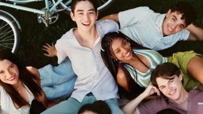 标变美夏日 青涩少女成长记——《我变美的那夏天 第一季》