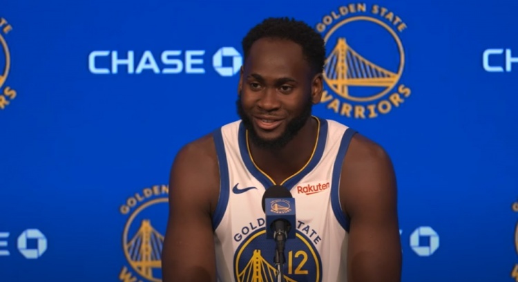 加鲁巴庆幸自己加盟勇士！

“今年轮次交易都被裁，好在最后能来到勇士，我的防守和