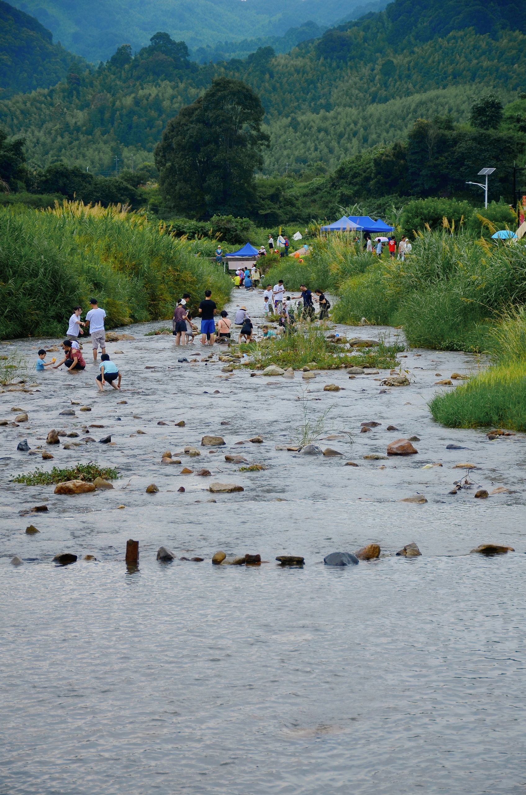 距广州90分钟，溪头村水上露营+夏日戏水