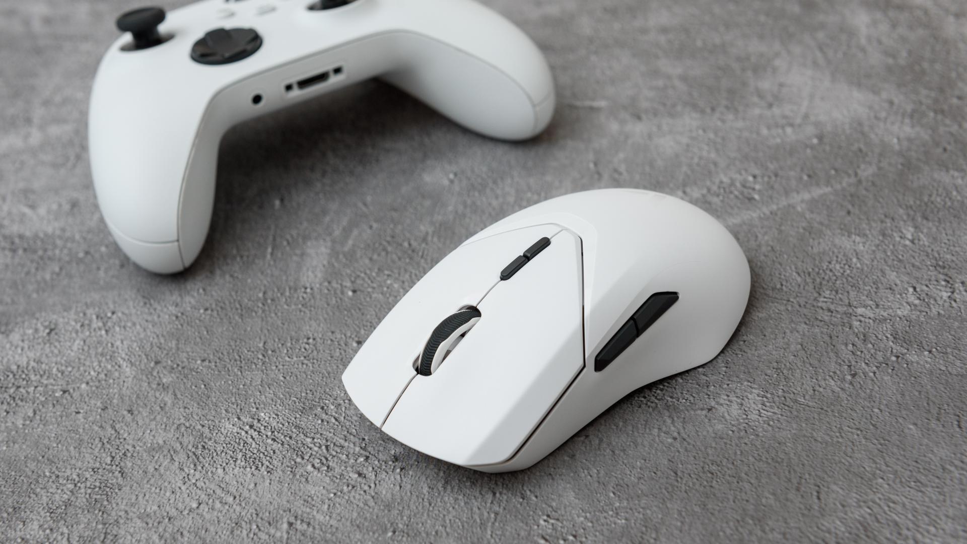 黑白配色潮流来袭！雷柏VT9PRO开箱