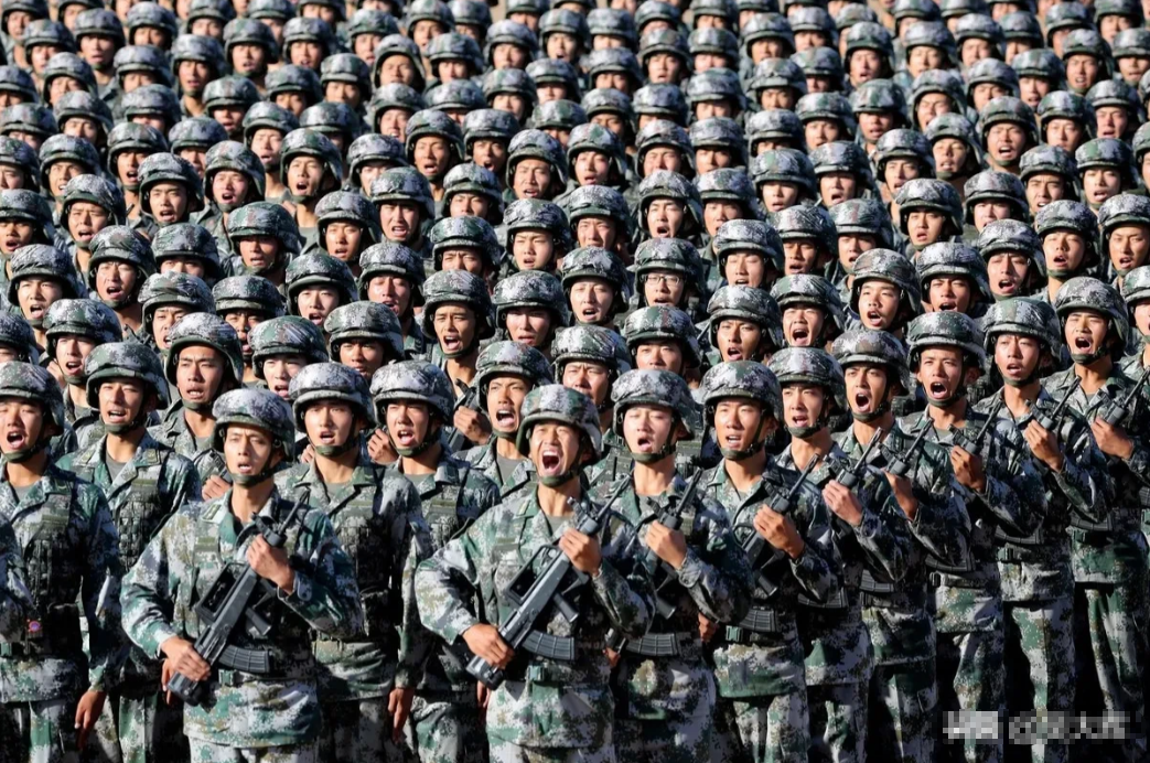 【“中国军方从俄乌冲突中得出重要的结论”】彭博社发文称，中国花费了大量资金使军队