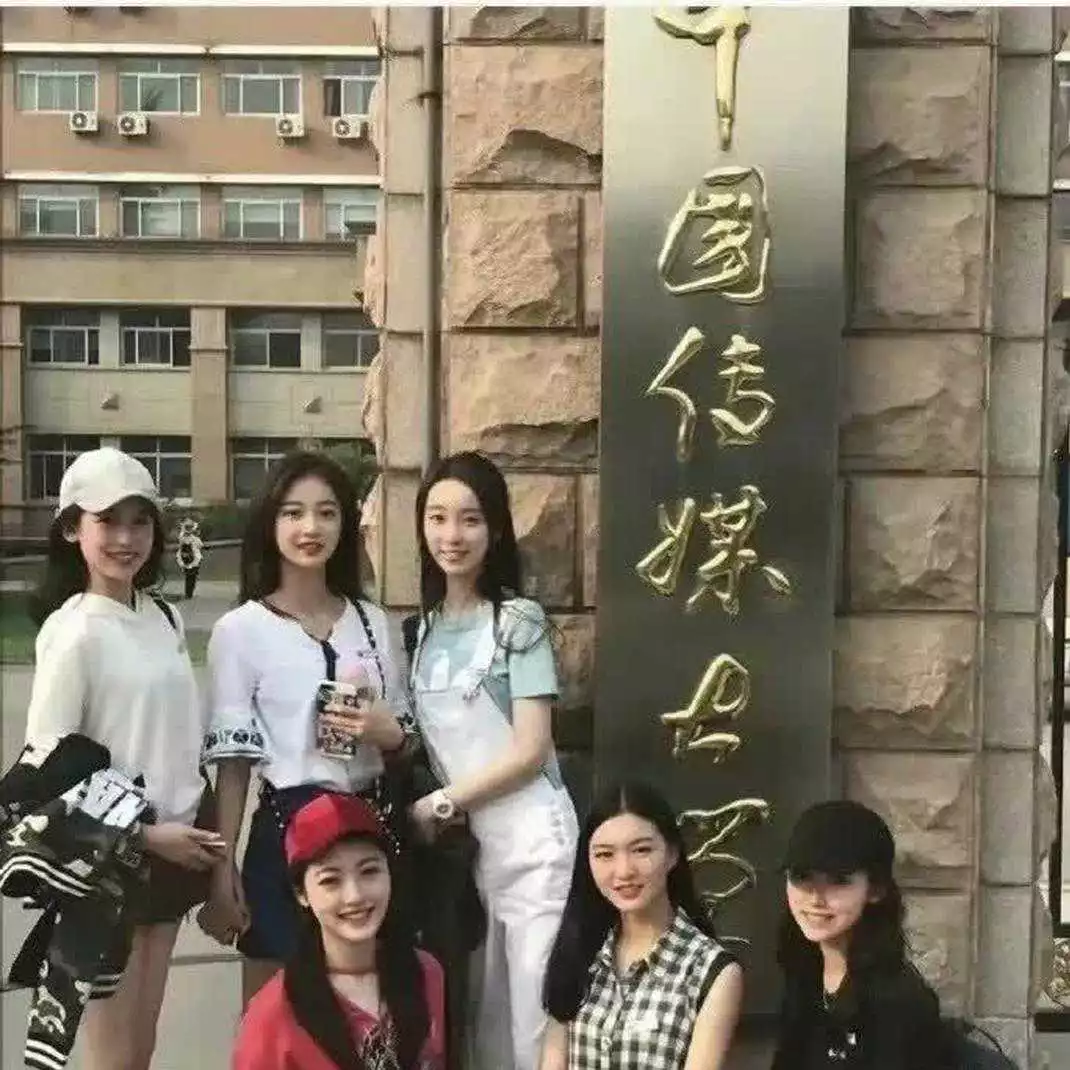 入学四年的前后对比……