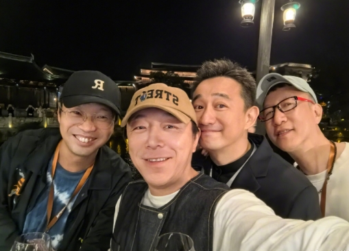 乌镇男人帮：我此生觉得最好看的真人秀综艺

极限男人帮在乌镇戏剧节重聚了，连导演