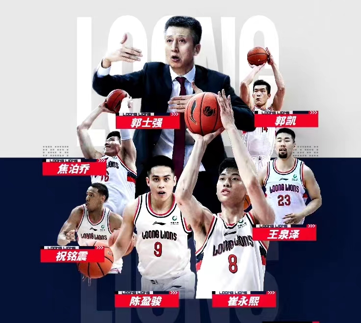 广州队第一阶段表现其实是不及预期的，取得6胜4负战绩；
广州队今年的阵容深度其实