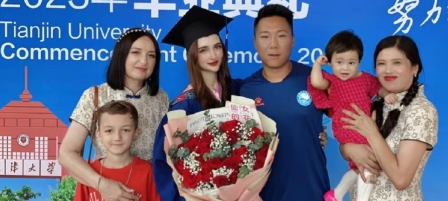 恭喜恭喜。这要是性别一换。  ​​​