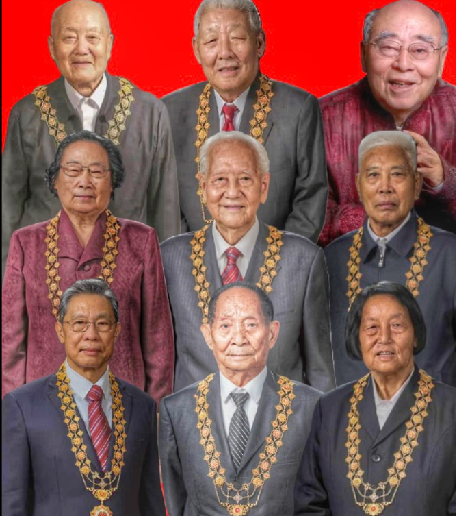九位“共和国勋章”的获得者，真正的民族脊梁 ​！

杂交水稻之父——袁隆平
中国