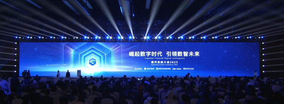 
长期以来，操作系统都是备受国人关注的热点。无论是手机操作系统，还是PC操作系统