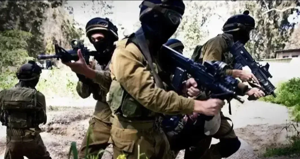 以色列特种兵侦察营在加沙与瓦格纳雇佣兵突击队进行激烈的巷战？

以色列特种兵侦察