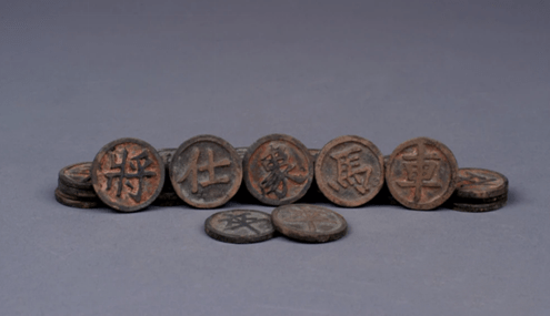 绝不上交给国家，这是我自己挖到的！” 一个农民在自家宅基的地里，挖出价值连城的老