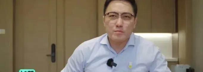 看王自如的话，瞬间对格力和董明珠好感从敬重到淡然无存，一个高管竟然是马屁精，满口