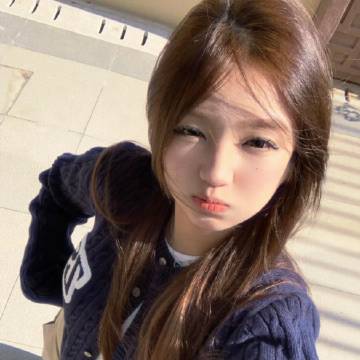 “一夜暴富 两位体重 三亿存款 四季平安” ​