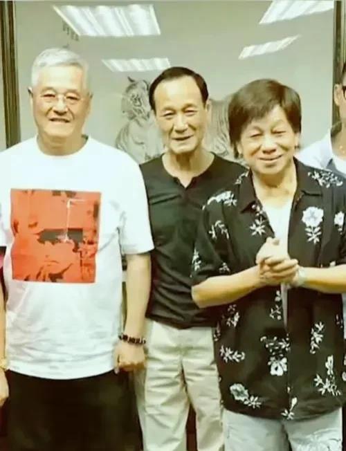 2018年，陈惠敏到东北投资红酒，特意拜会了“东北扛把子”赵本山，赵本山问了陈惠