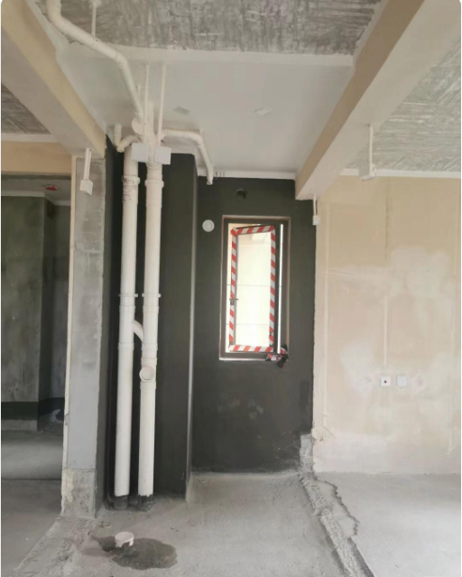 离了个大谱，现在装修这么忙的吗？

去年拿到手的房子，因为没有需求，装修一直没有