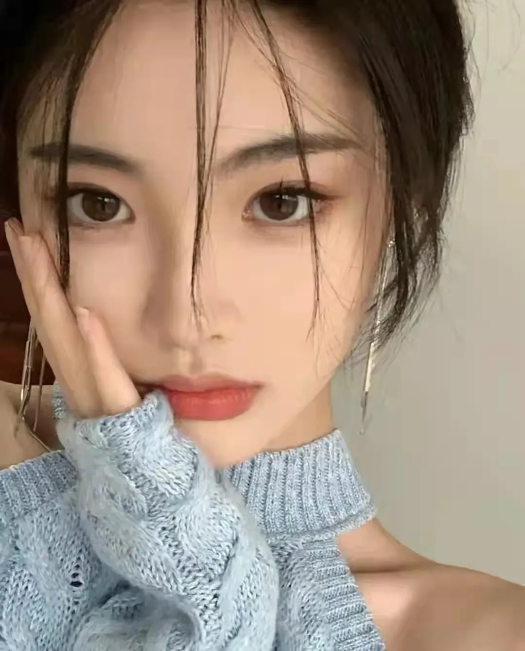 我今年36岁，二婚嫁给了一个头婚小我5岁的老公。彩礼18.8万，买了三金，还买了