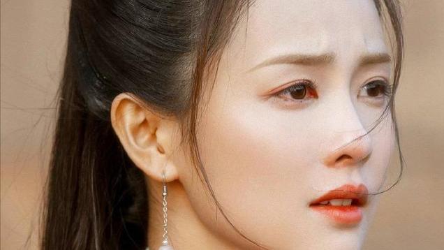 她凭借一场哭戏“封神”，全程没有一句台词，却演成了名场面