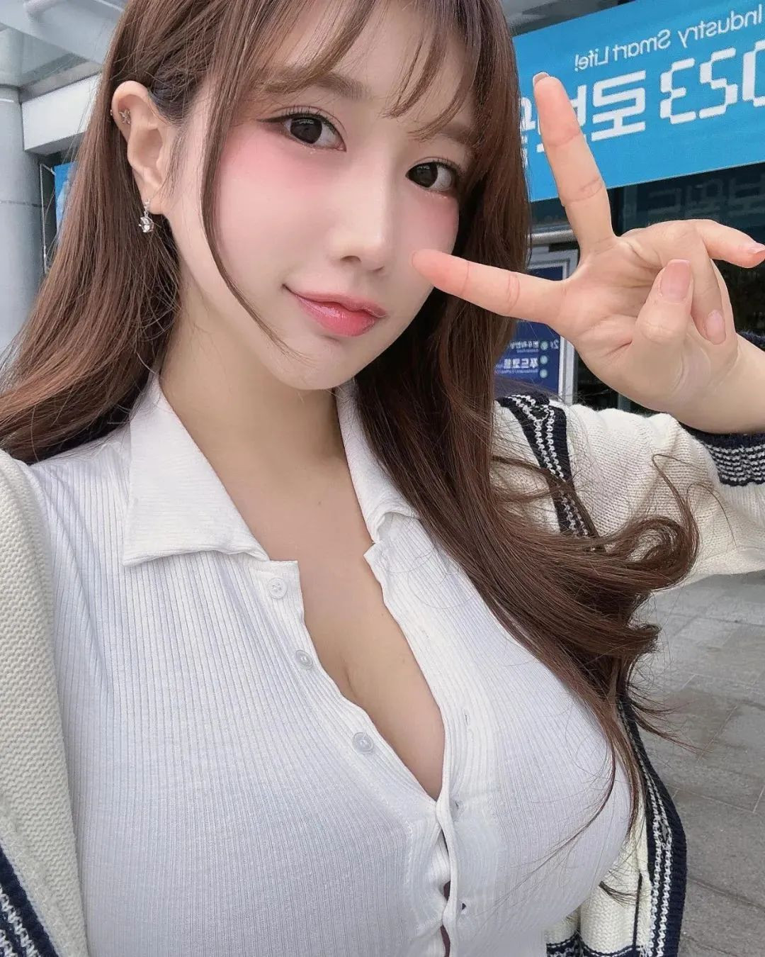 韩国网红 | grillrae, 韩国微胖界女神的顶级天花板