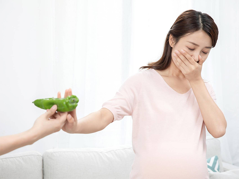 #宝妈育儿交流#      孕早期的时候还不是特别显怀，身体活动还相当灵活，这时
