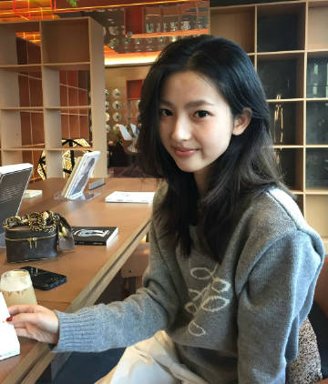 对好看的头像保持热爱 ​