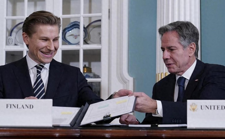 芬兰对美开放基地，美国棋子数量增加，俄罗斯发出警告。不得不说芬兰向美国开放15个