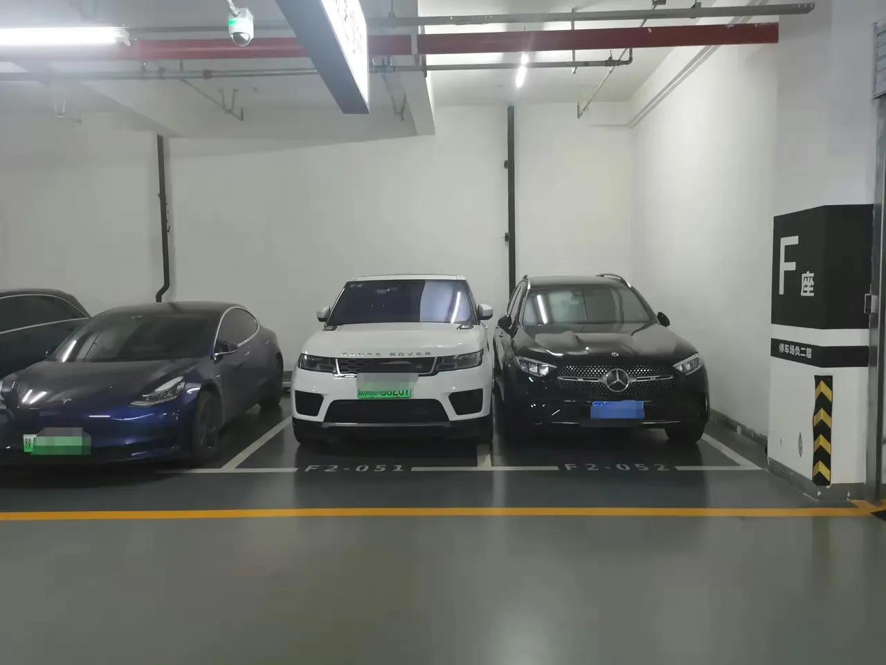 有人治你了，路虎的操作

