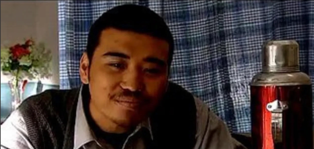 如今再看《血色浪漫》，发现自己成不了钟跃民，李奎勇才是大多数人的真实写照。 
钟