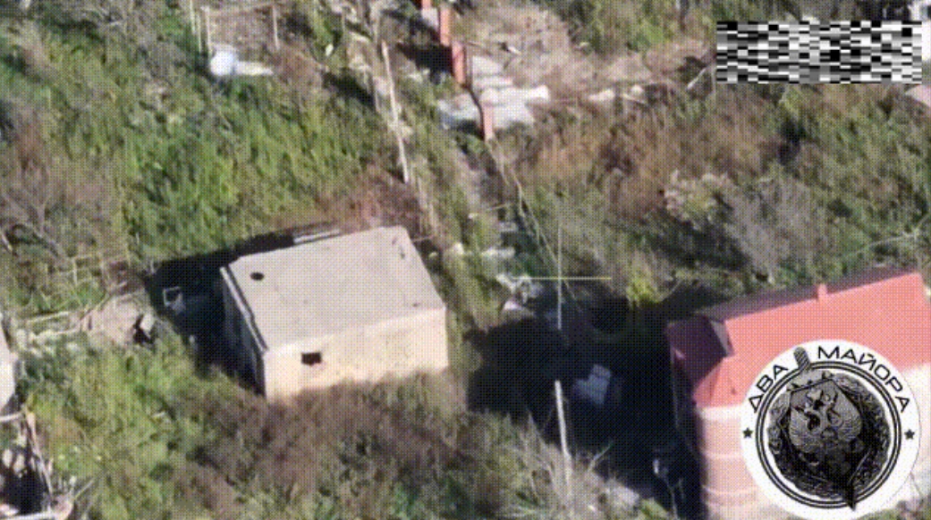 11月7日，在赫尔松州安东诺夫斯基大桥地区，乌克兰武装部队因为扛不住俄军炮击，集