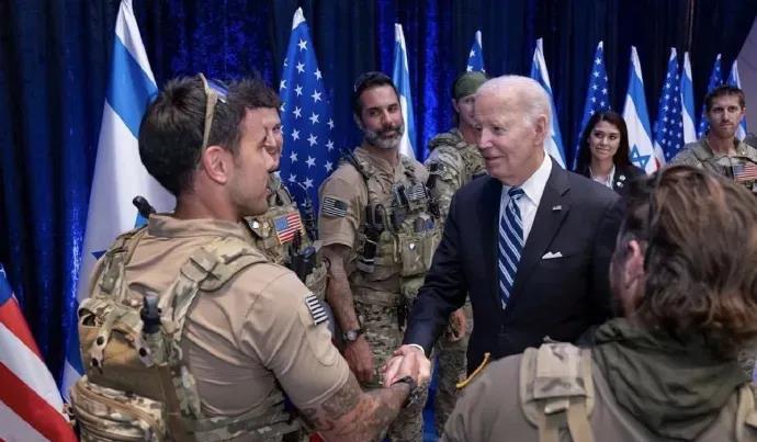 三角洲部队在中东可能真的有很大牺牲。访问以色列的拜登专门看望美国中东三角洲部队。