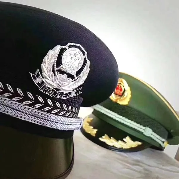 本人服役18年，2012年正营第三年转业，就定的主任科员，三级警督，正科级待遇，