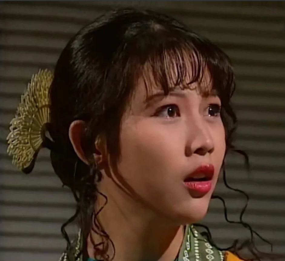 陈建斌：“我最喜欢周星驰的《大话西游》。”
蔡少芬：“我知道，我还演过呢。”
陈