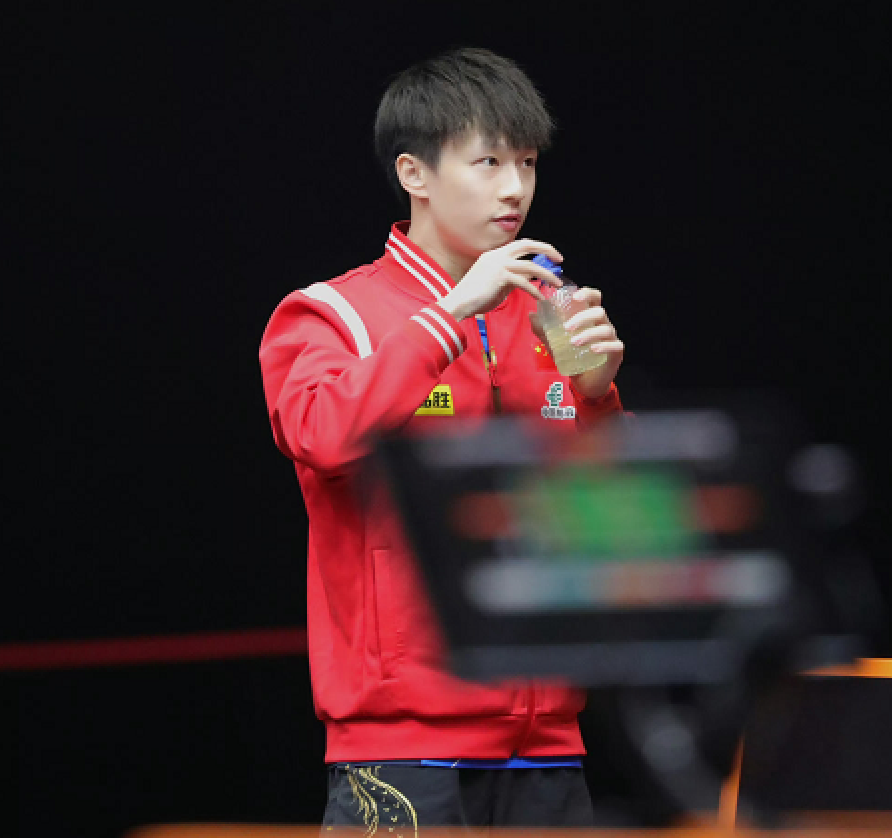 最大输家！解说员直接内涵林高远，疑似打假球：连暂停都不叫
多哈男子总决赛落下帷幕