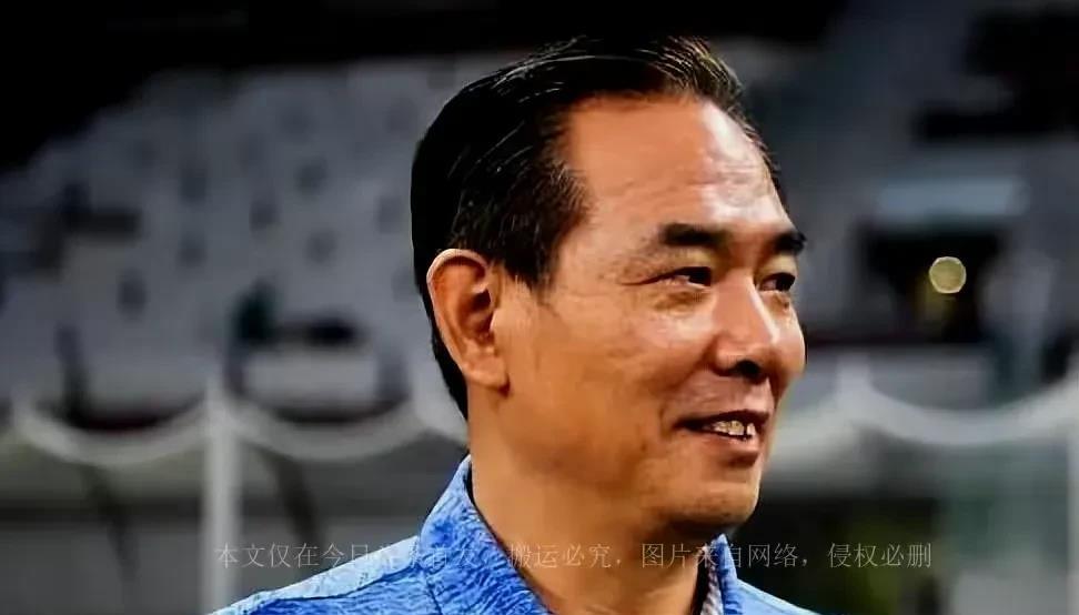 放过蔡振华吧！

蔡振华是享誉国际体坛的功勋教练。
他因乒乓球而声隆，又因足球而