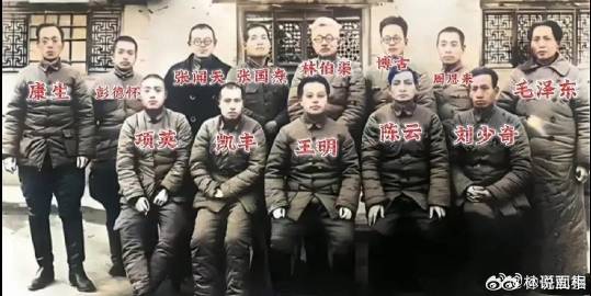 一堆人都是豪杰，最打眼的却还是站边边的他