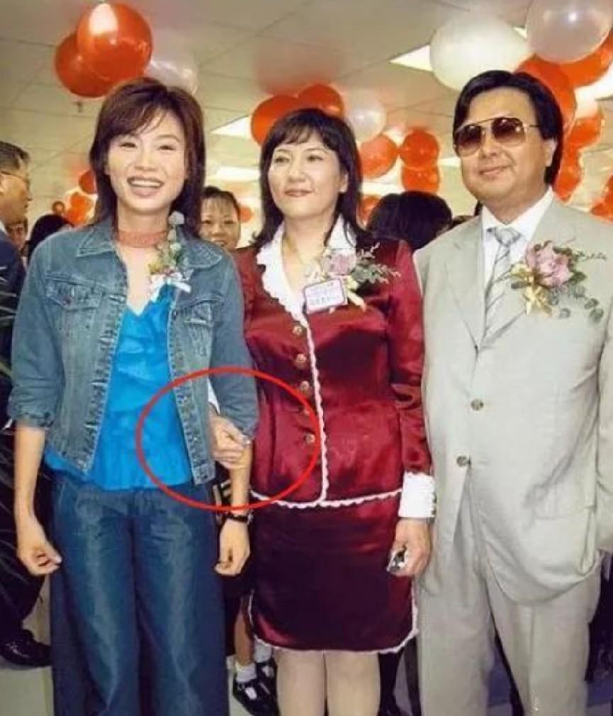 93港姐30年重聚，“最美黑帮大嫂”她的人生比电影还要传奇