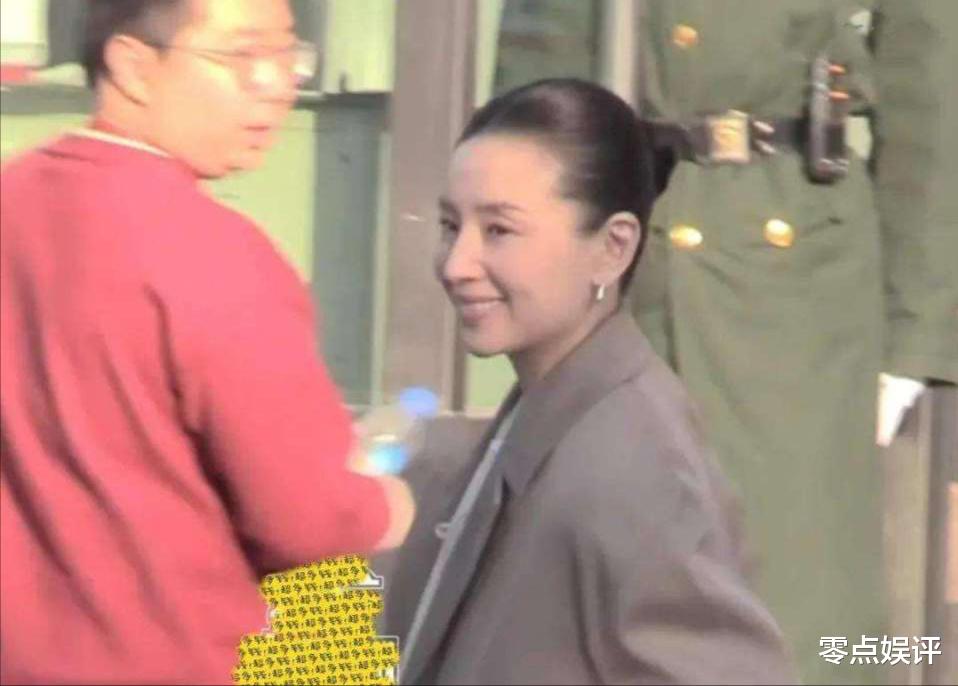 春晚落选10位明星：常客23次登台新人彩排遭抵制，究竟为何？（春晚明星造型）-第7张图片-九妖电影