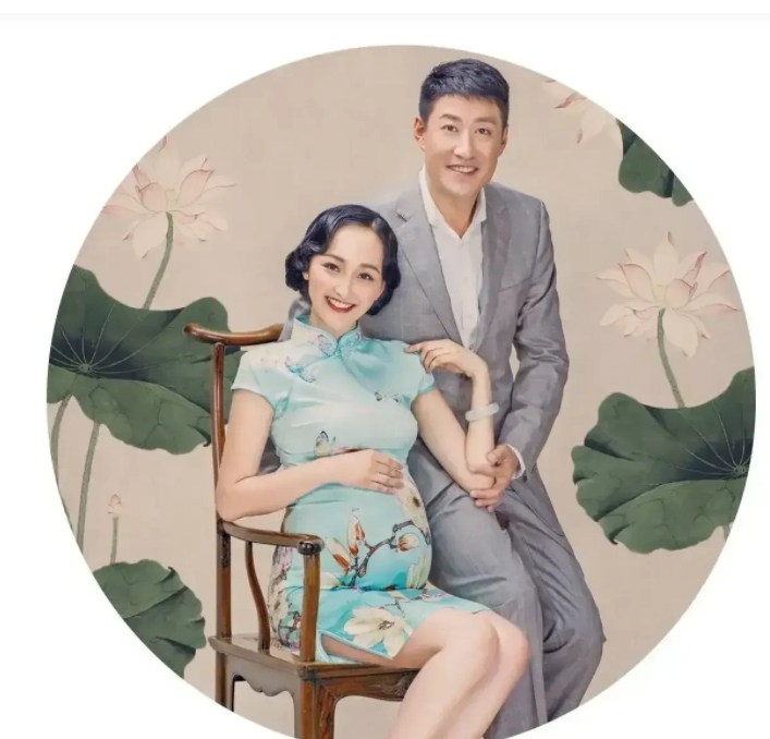 于震是我们大家熟悉的演员，可是他的私生活却还是蛮低调的，除了偶尔会分享照片外，其