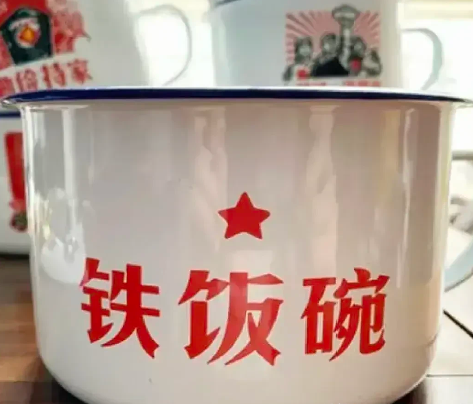 现在哪怕你家背景再强大，比如父母是个厅部级干部，但是想通过关系进入公务员体制，那
