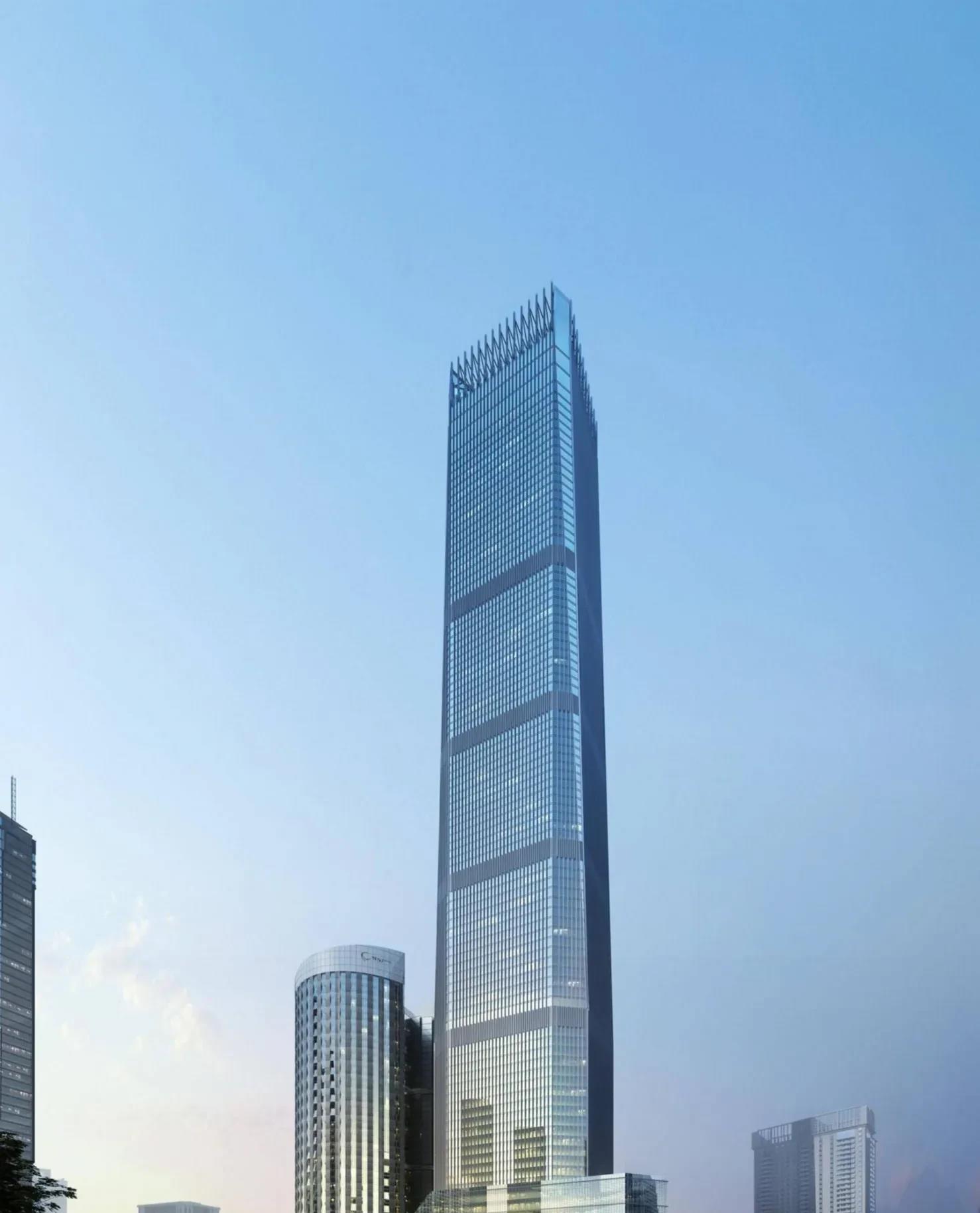 这是怎么了？大连第二高楼国贸中心大厦已经闲置了很多年，是大连的地标建筑，高375