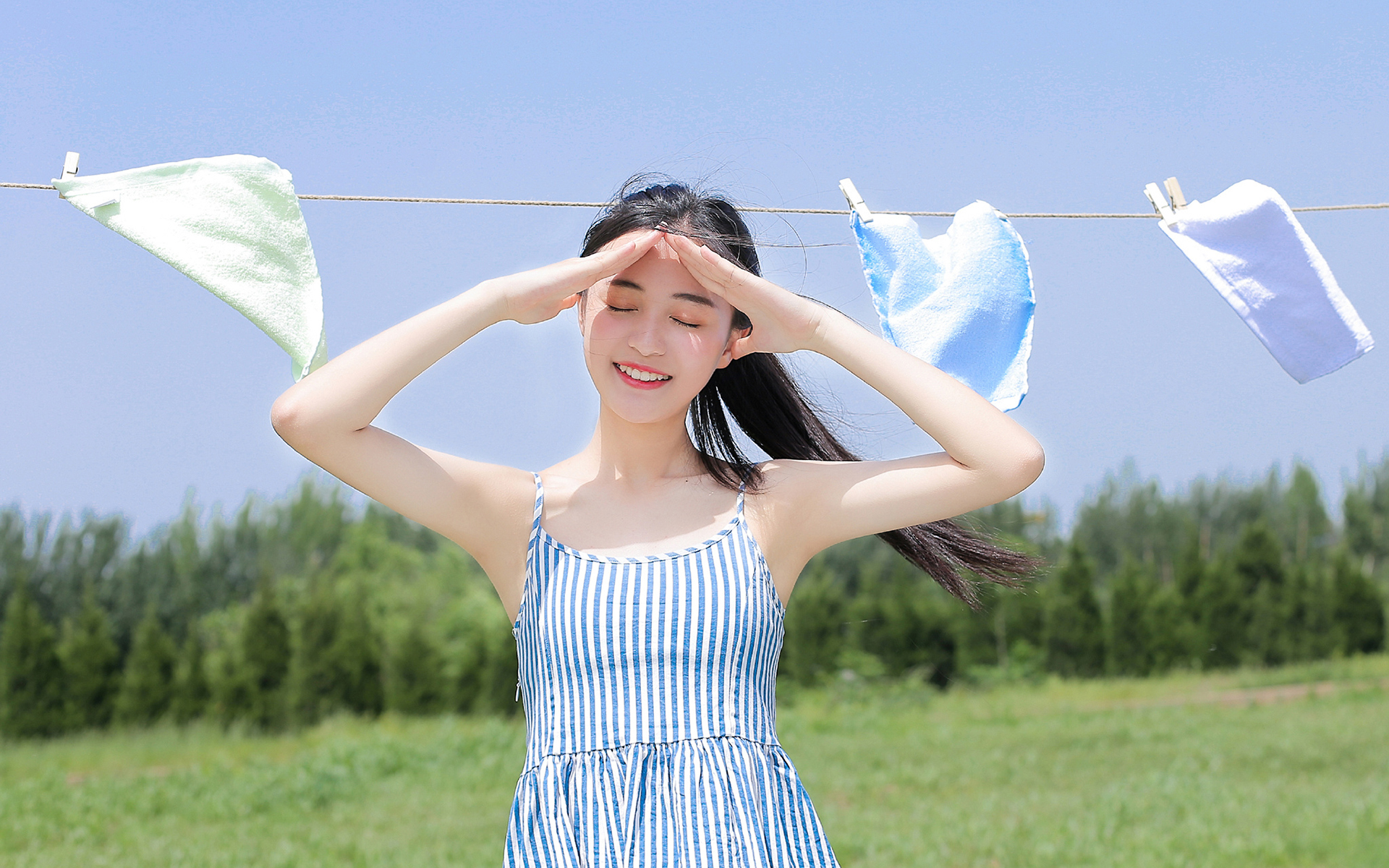 #解冻性情# #两性情感# 女人味是一种品味，不是靠怪异的服装所能表达出来的。品