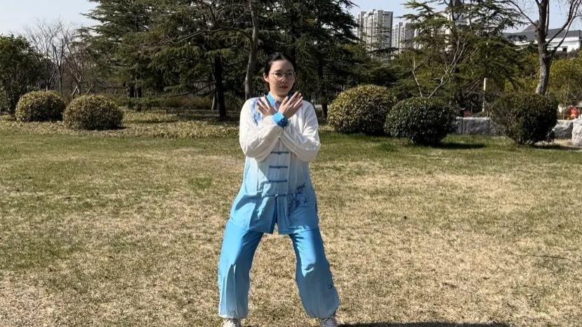 八段锦|太极悦身坊·八段锦（第二式）