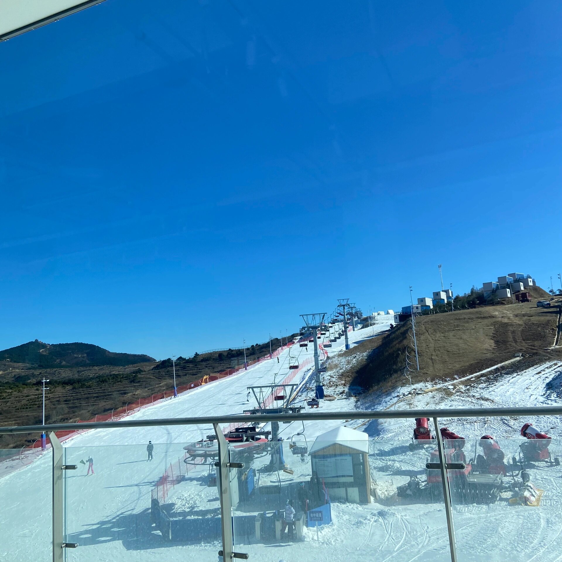 七彩太行滑雪2天1夜攻略