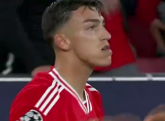0-1后，欧冠2冠王濒临出局！

本轮欧冠，本菲卡又在主场0-1输给了皇家社会，