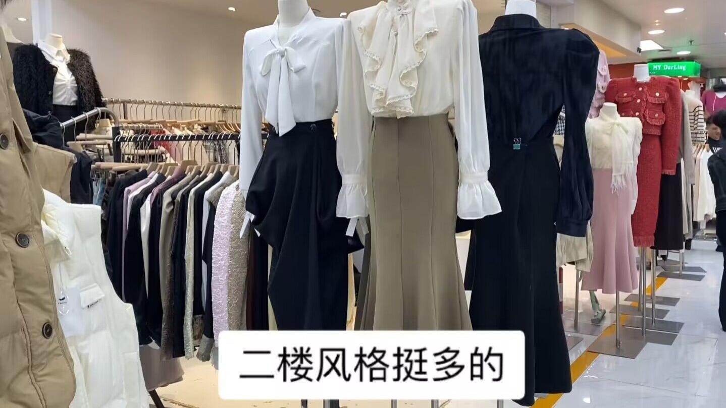 广州一批服装市场秋冬装上新，厚外套毛衣等百搭实穿#服装