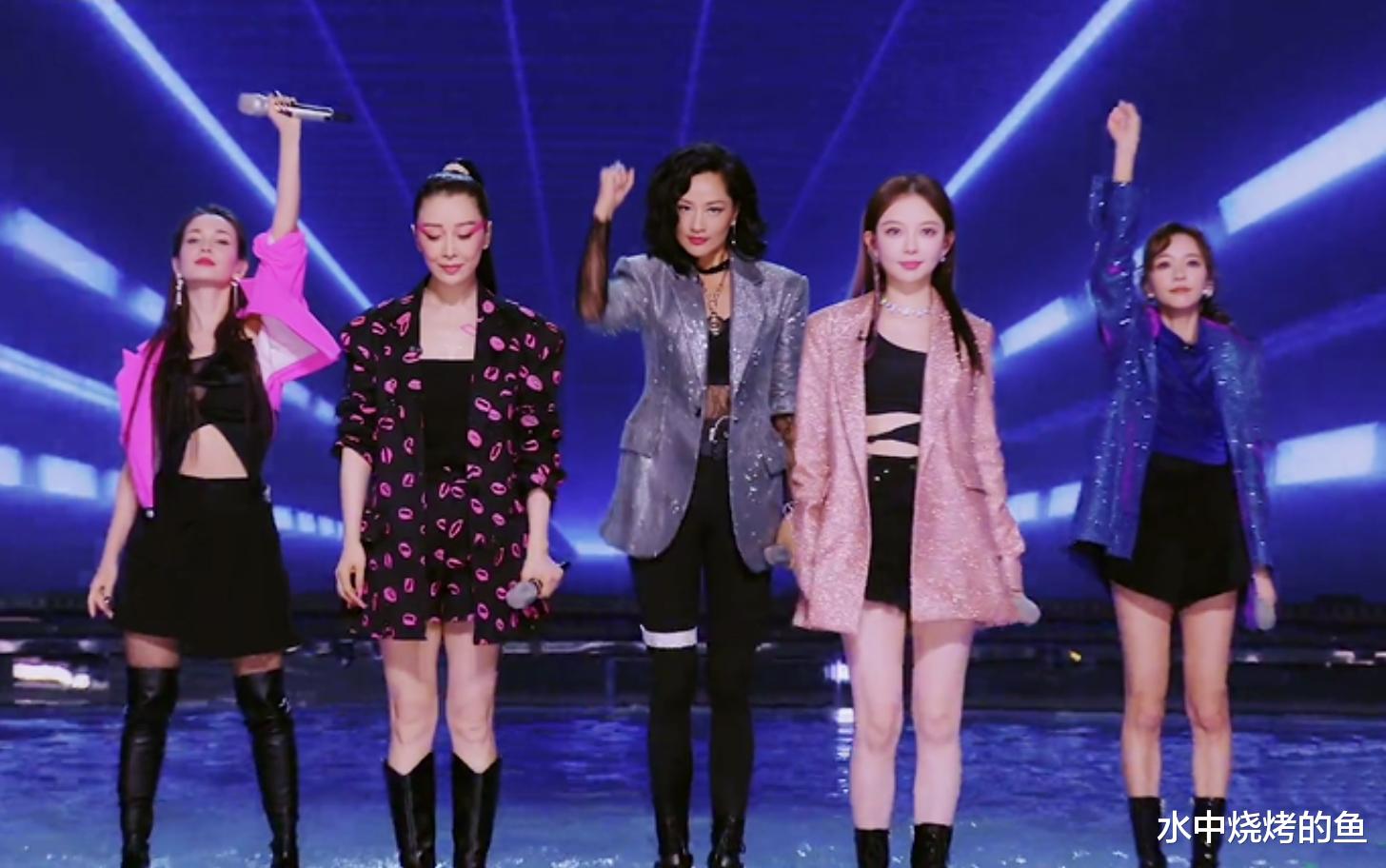 《浪姐4》二次公演舞台表现大不同: 4人凭实力圈粉, 3人口碑逆袭, 一众演员姐姐集体拖后腿