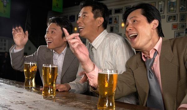 上海，一个上市公司领导，买了前领导的一套二手房，耗资600万，正打算拎包入住的时