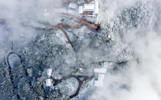 泸州也将迎来我们的“大雪”季节，虽然学不一定会下，但刺骨的寒冷一定会有，看看泸州