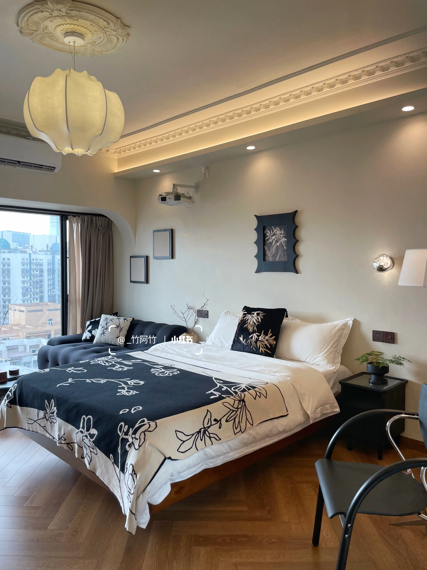 
关于我的老破小🏠：
深圳套内30平单身公寓，1房1厨1卫，06年的房子，刚拿