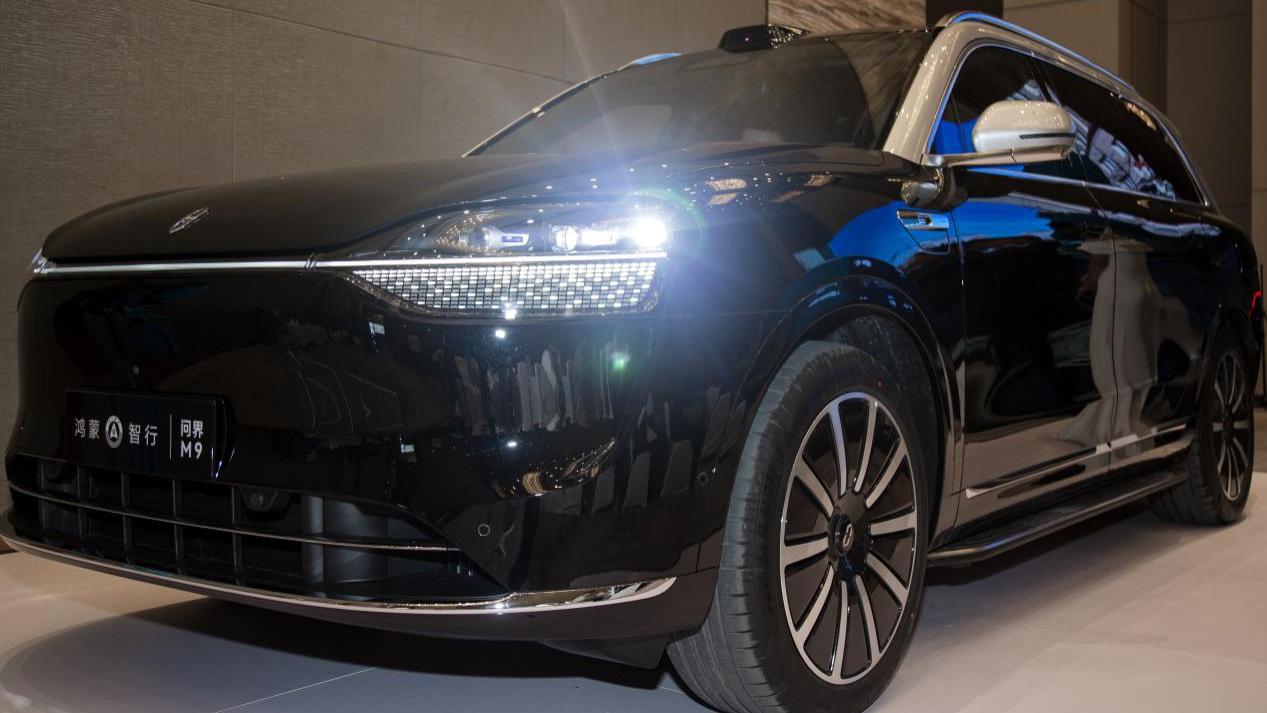 华为十大黑科技上车，豪华科技旗舰问界M9正式亮相宁夏银川